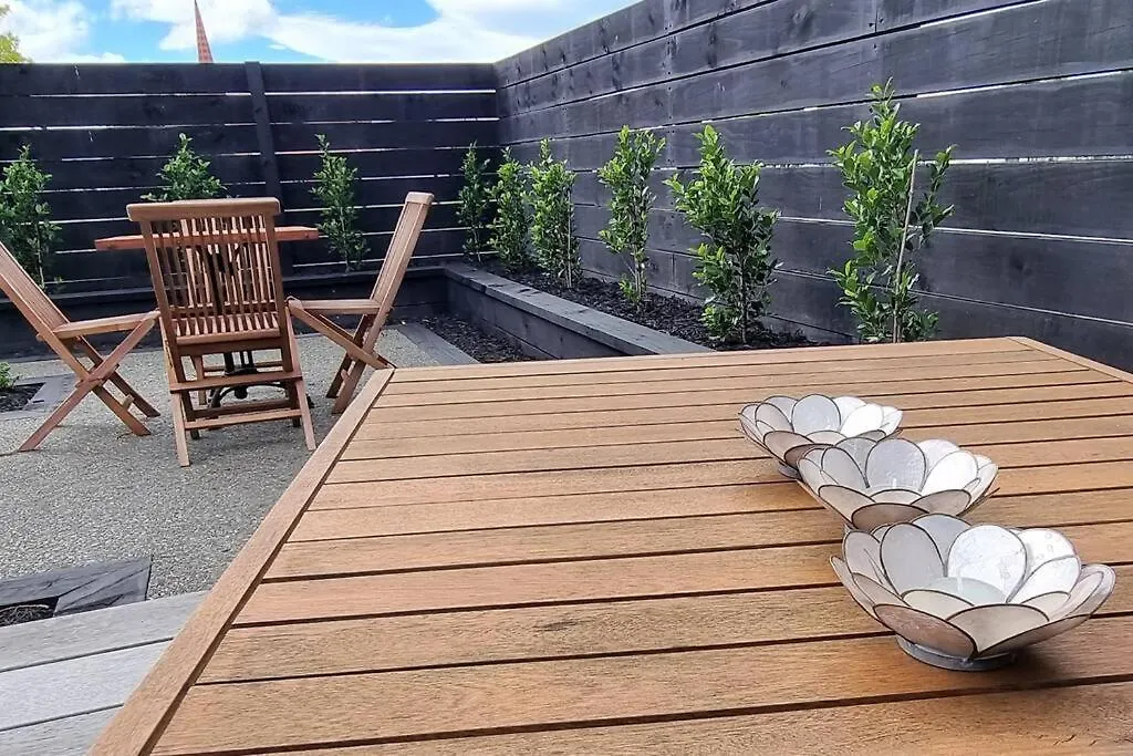 Apartment 5 - Haddin Court - Modern Loft Style Blenheim New Zealand